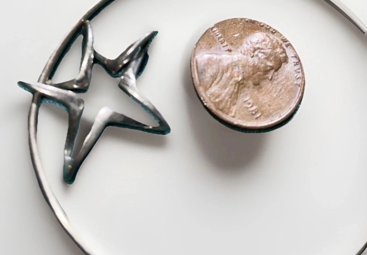 Retired James Avery Floating Star Charm w/sterling silver JA bracelet .925