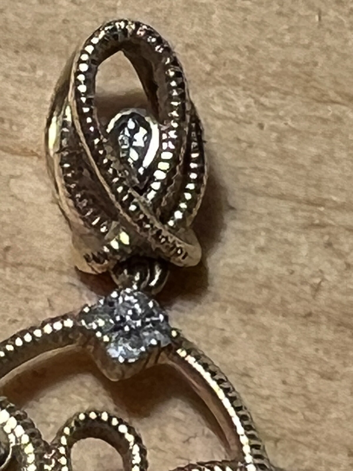 0.20Ct Natural Diamond Floral Filigree Round Scroll Pendant 10K Yellow Gold