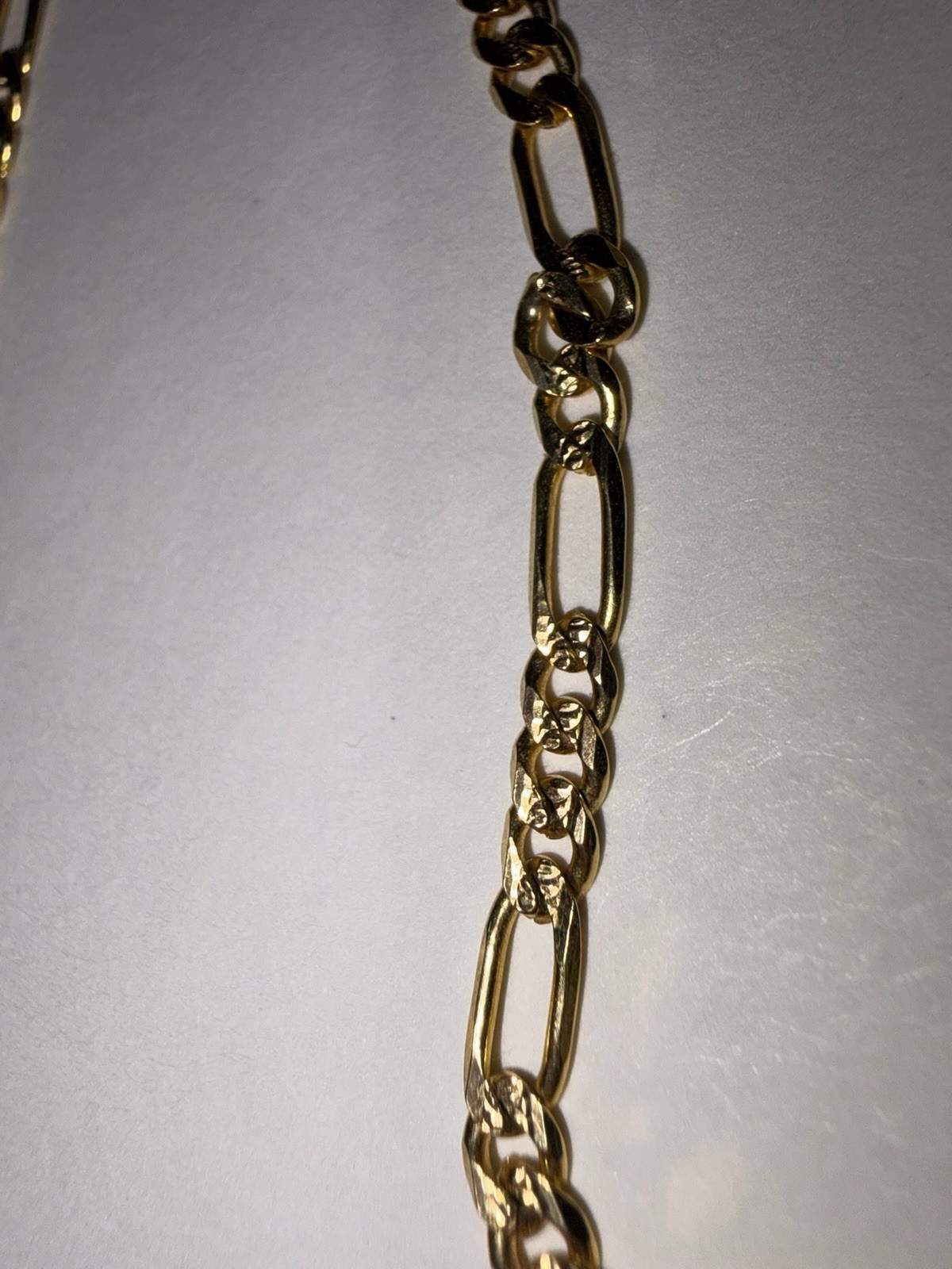 10k Yellow Gold 417 Figaro Chain Necklace with Lobster Clasp- 20 inches, 7.5 g