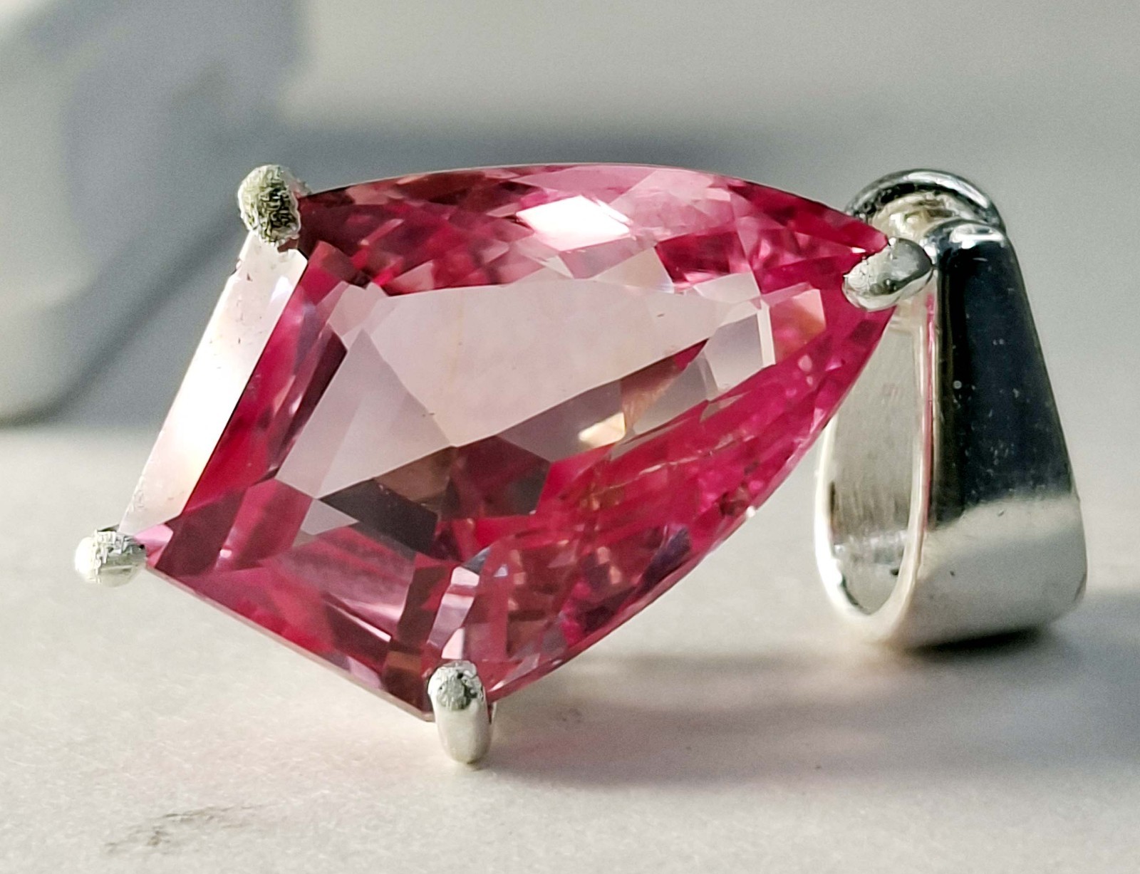 Padparadscha Sapphire Necklace 21-23 Ct Natural Fancy Cut Loose Gemstone PD1107