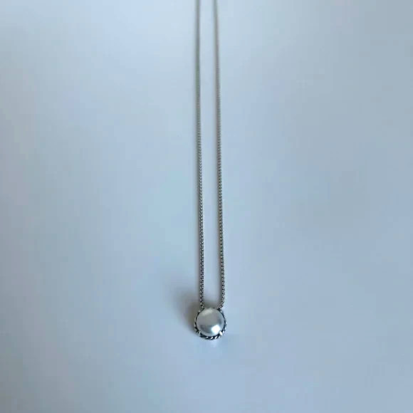 David Yurman Chatelaine Pendant Necklace Pearl 16″ – 17″ long with extension