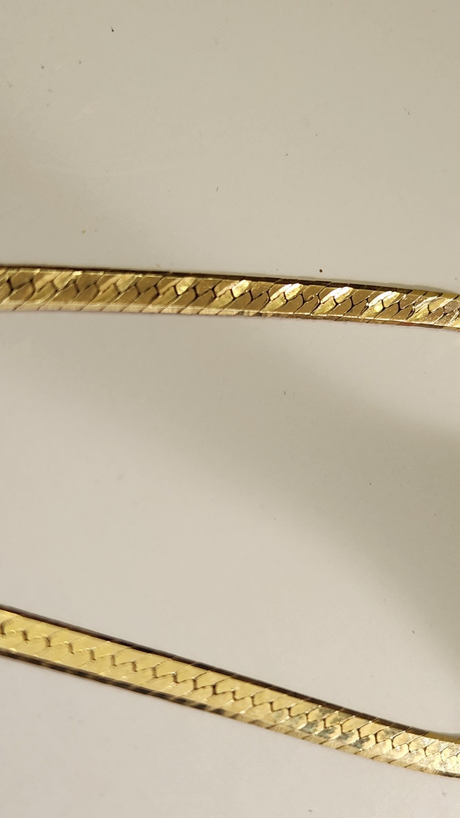 14K Y GOLD Herringbone REVERSIBLE Necklace 11.1 Grams 15 1/4″ Diamond Cut/plain