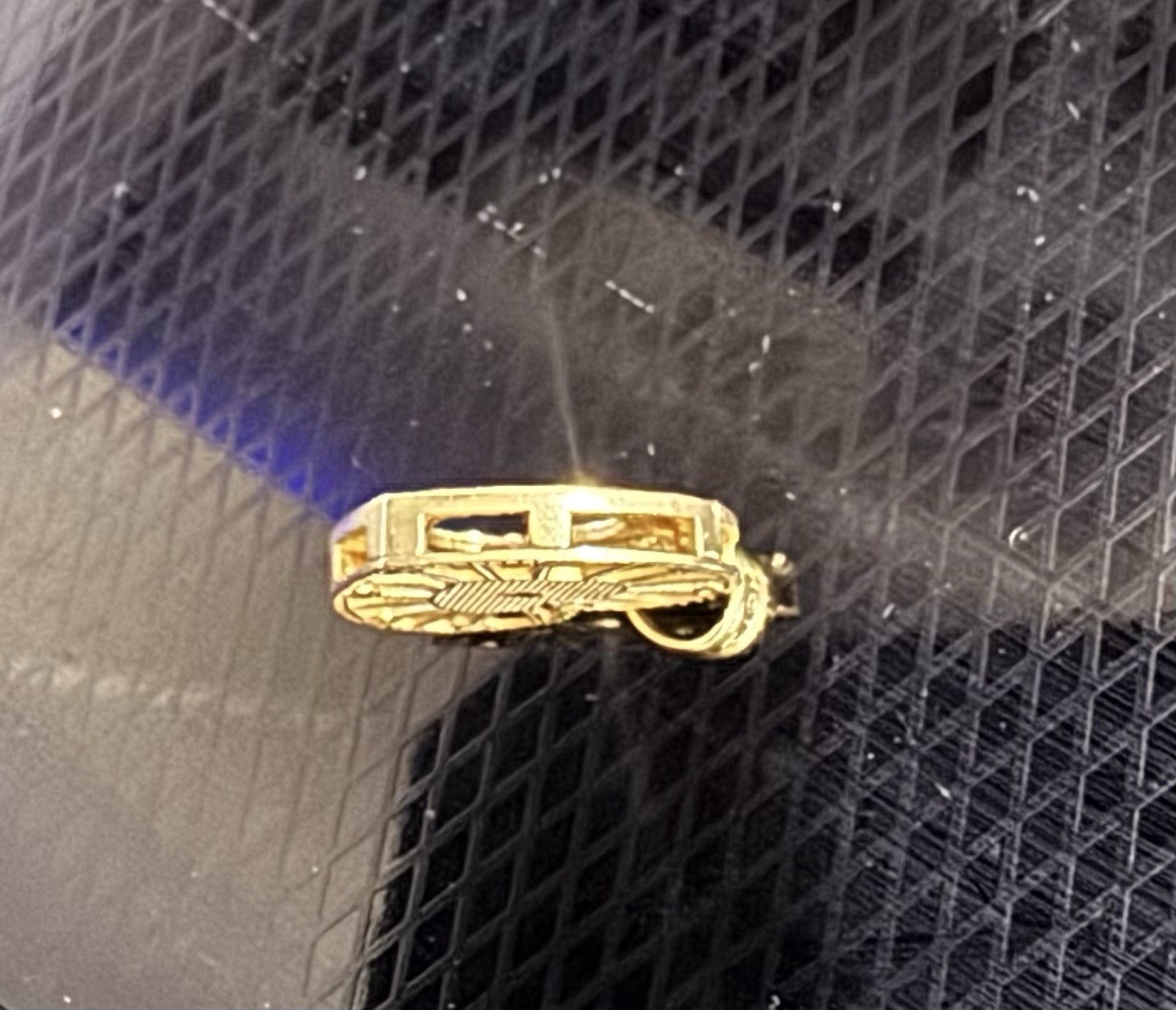 Vintage Rose Heart 10k Gold Pendant
