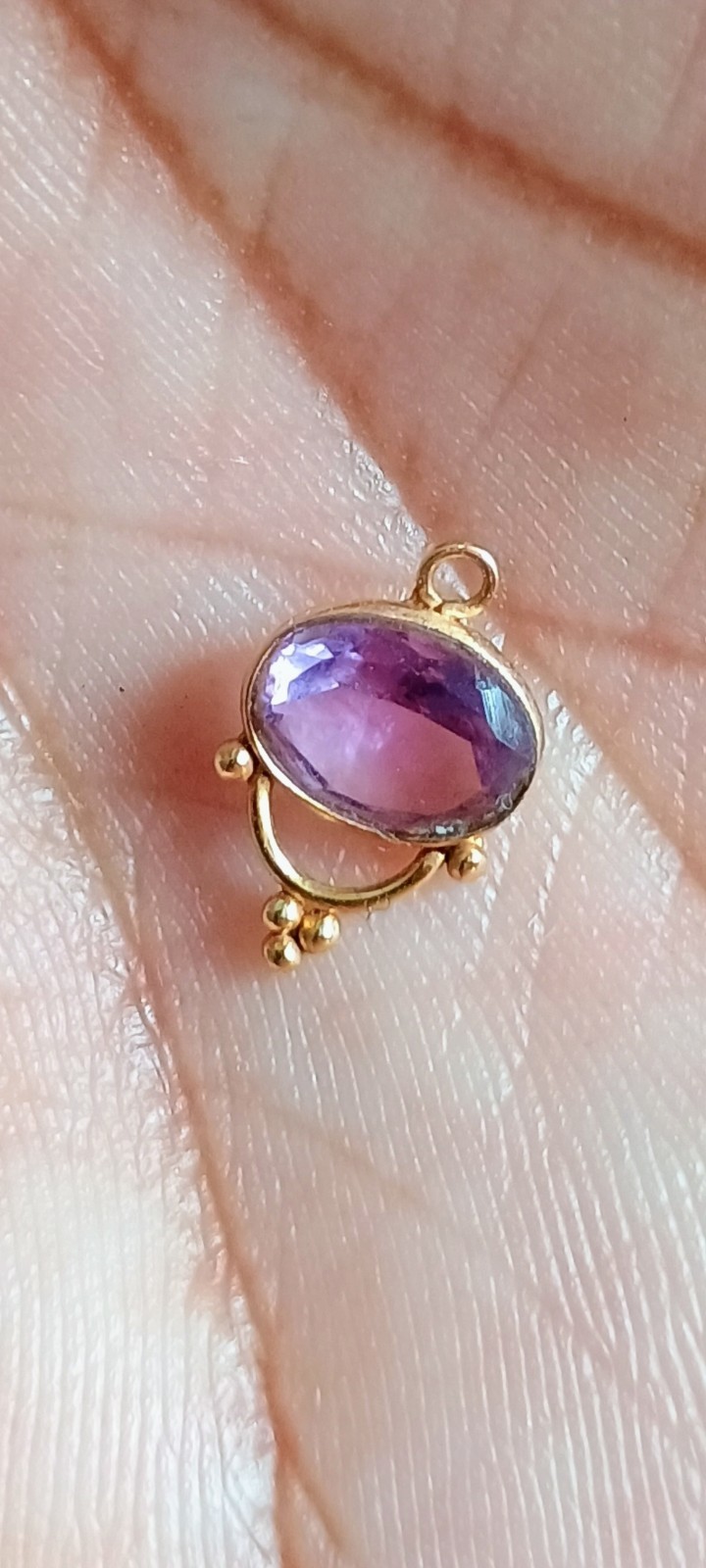 Solid 18kt Gold Purple Amethyst Charm