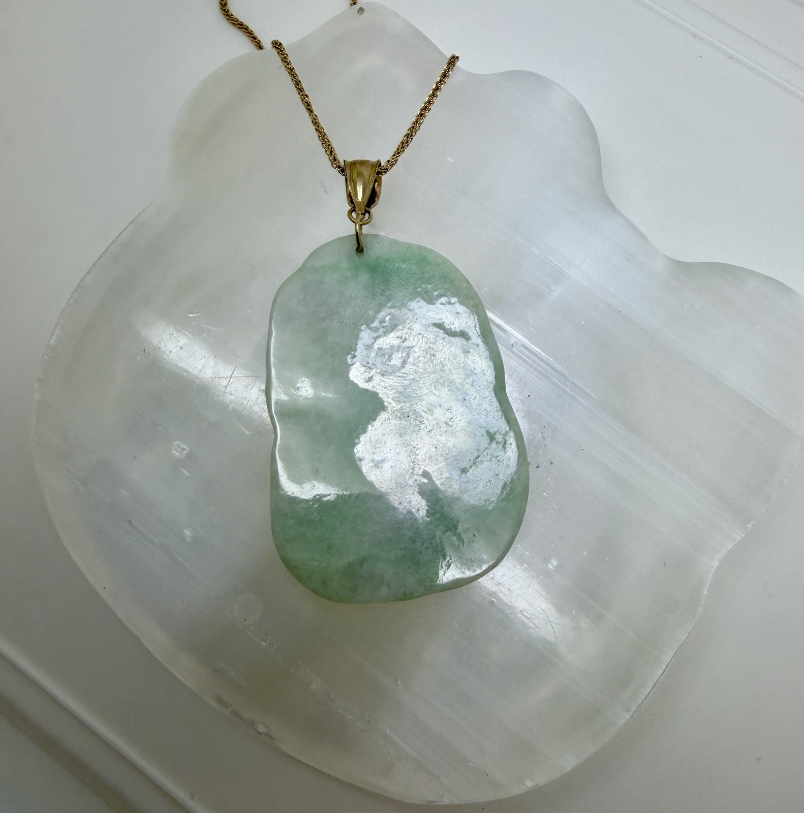 Real 10K Bail Top 100% Natural Green Jade Pendant Dragon Myanmar Jade FREE CHAIN