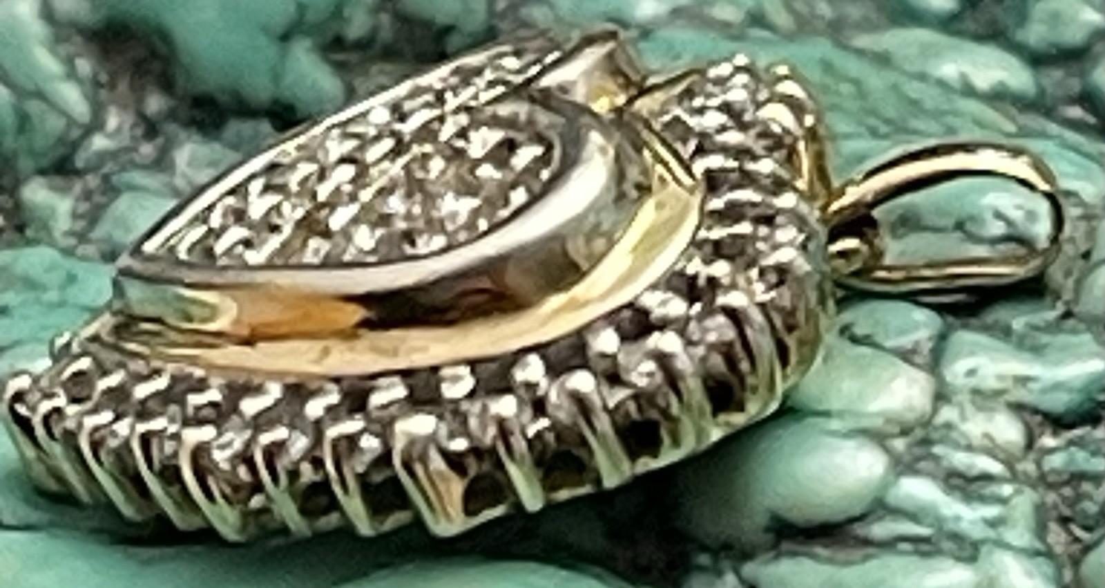 2 Grams 10k Solid White & Yellow Gold Natural Diamond Heart Pendant Pave Cluster