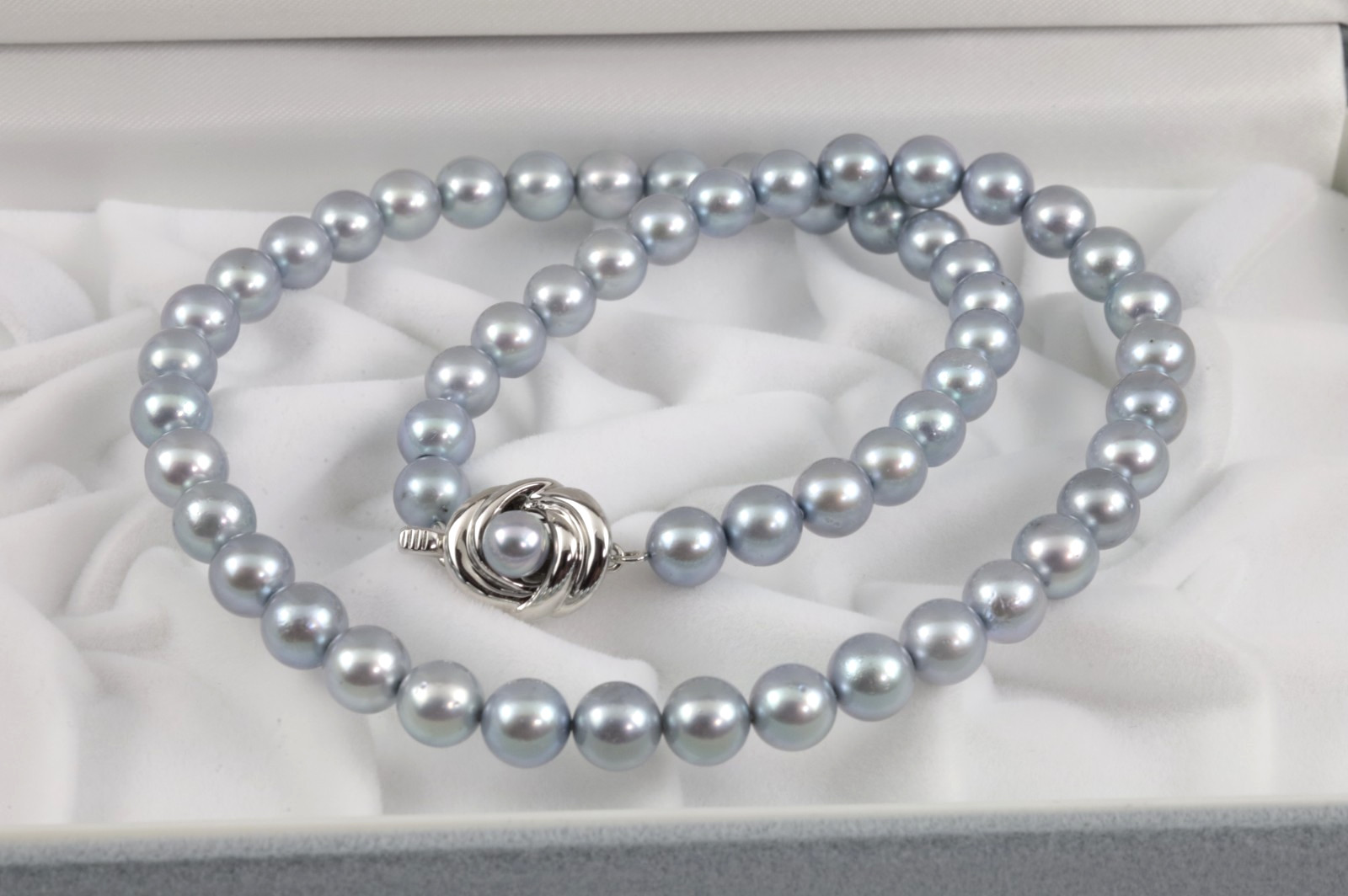 TASAKI Akoya Blue Pearl Necklace 7.0-7.5mm 17″ Silver Clasp w/ Case