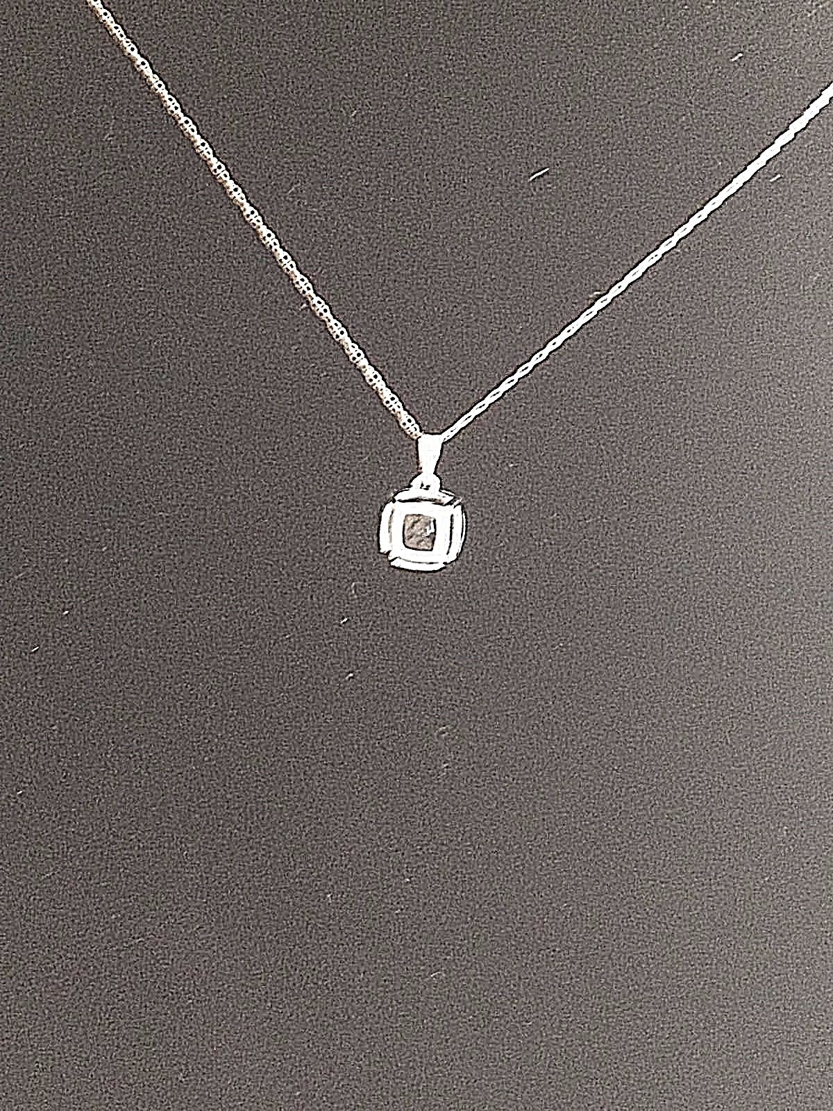 8mm Blue Topaz Necklace in 14K White Gold with 18″ Rope Chain ~ Free Shipping!