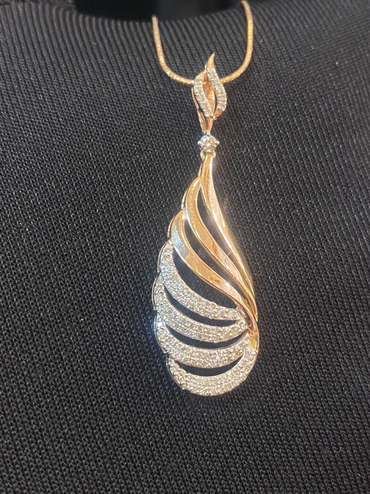 Pave 0.63 TCW Round Brilliant Cut Natural Diamonds Drop Necklace 14K Rose Gold
