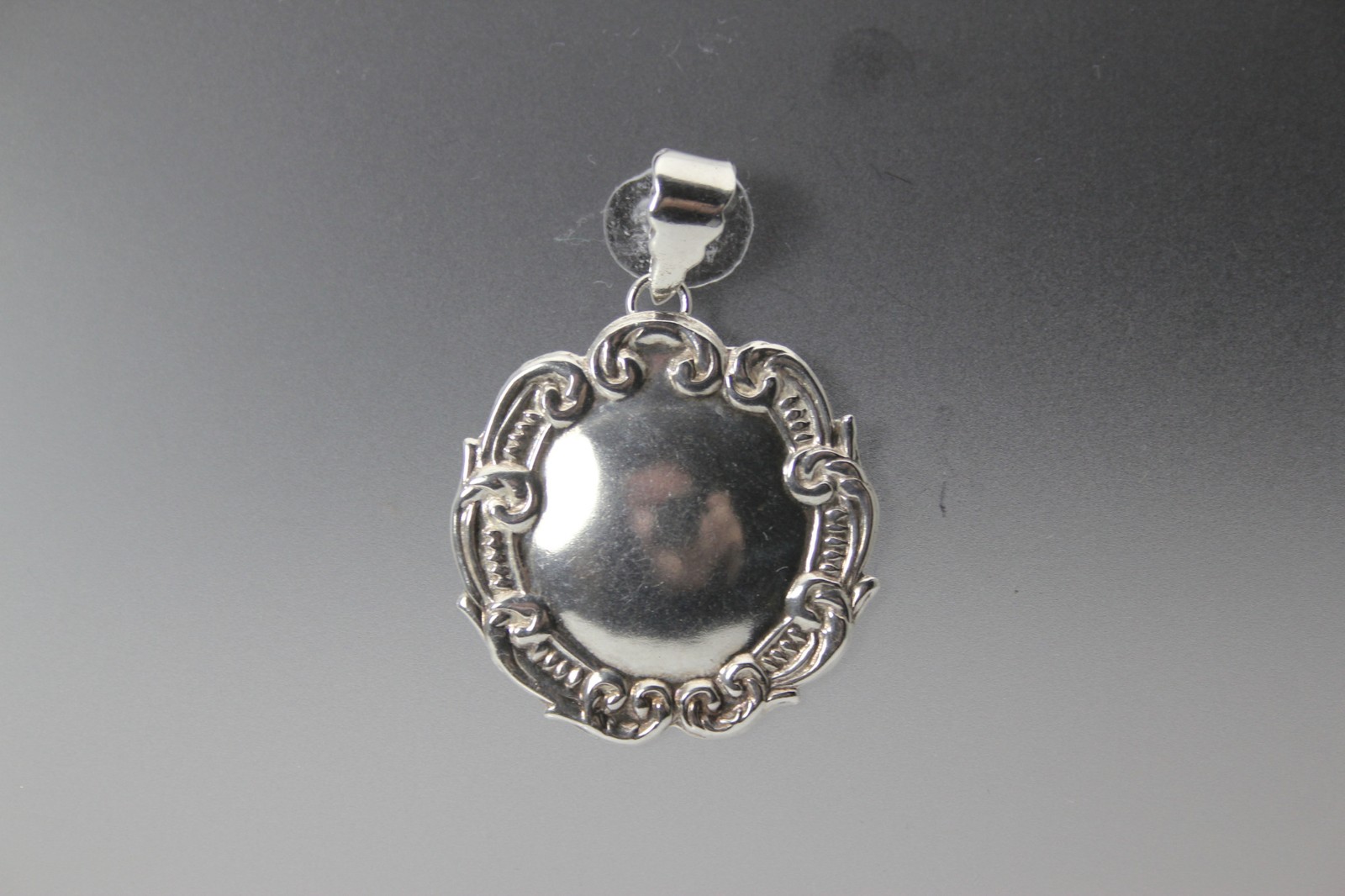 925 Sterling Silver Luggage Tag Pendant 3.5 Grams (PEN10238)