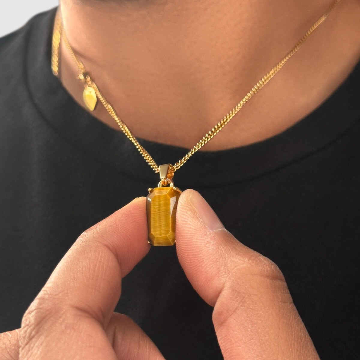 Tiger Eye Pendant & Necklace In 18k Gold 20” Chain – Tiger’s Eye Amulet Jewelry