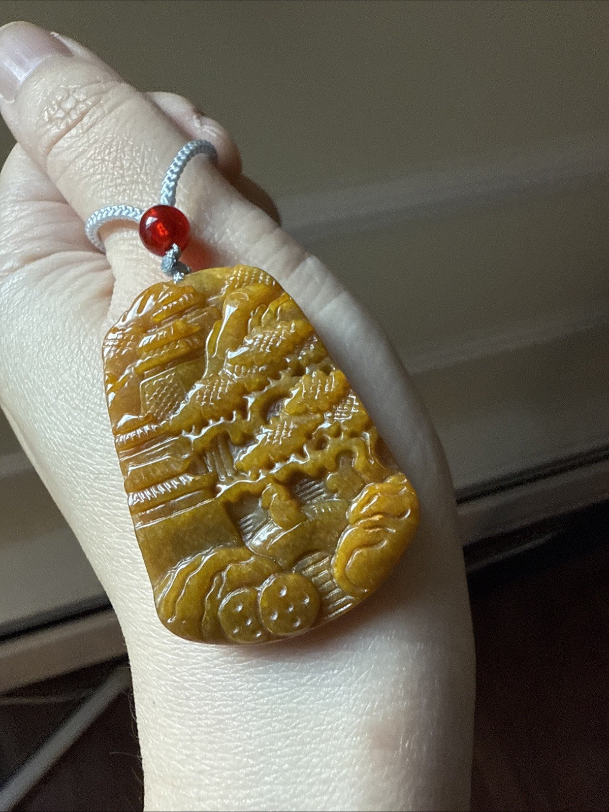 純天然翡翠A貨 untreated Myanmar Grade A Jadeite Jade 老坑滿黃翡 山水