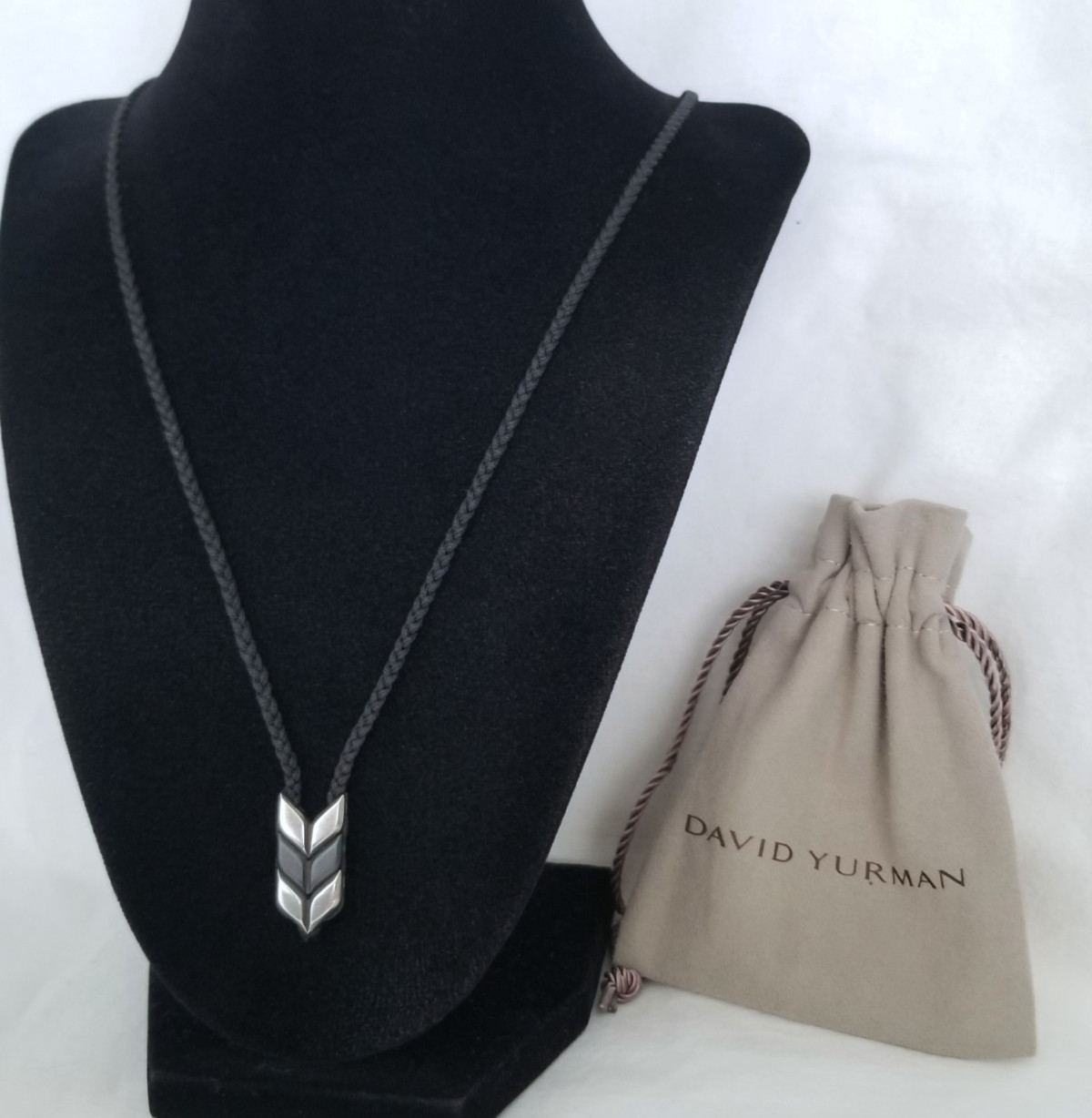DAVID YURMAN – 100% Auth Chevron Titanium & Silver Pendant Necklace – Pristine!