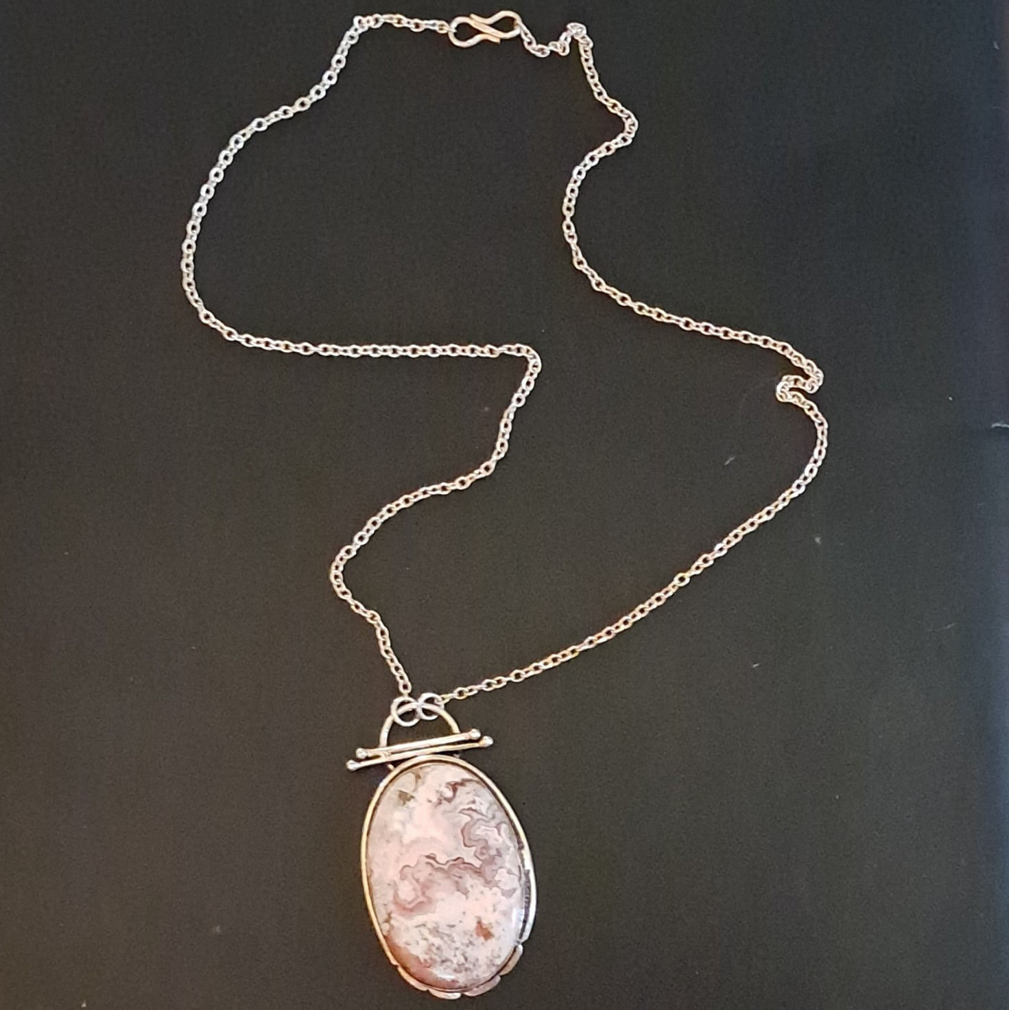 925 Sterling Oval Crazy Lace Agate Pendant Necklace, Cable Chain, Hook Closure