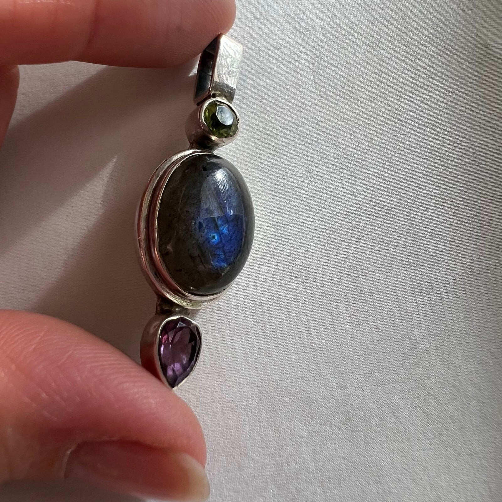 Labradorite Peridot Amethyst Gem Stone Made in India Silver Estate Pendant