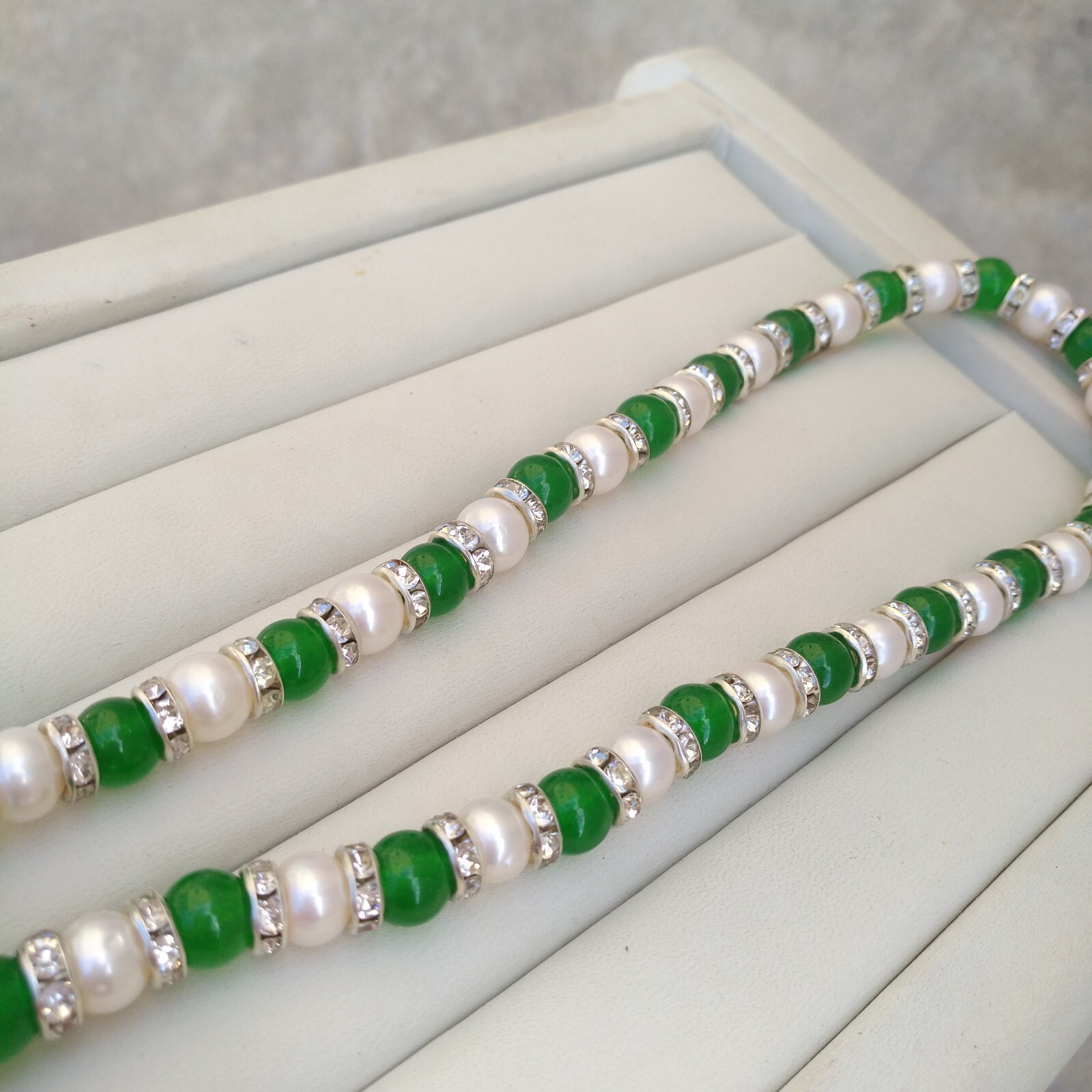19Inch Pretty 7-8mm AAA+ South Sea White Pearl Green Jade Necklace 14k Gold P