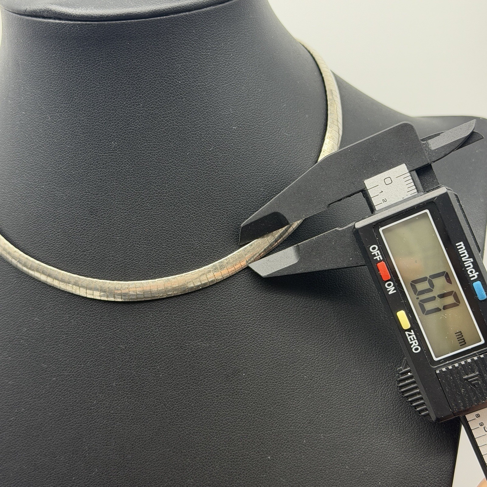 READ Vintage 925 Sterling Italian 6mm Omega Chain Choker Silver Necklace 15″
