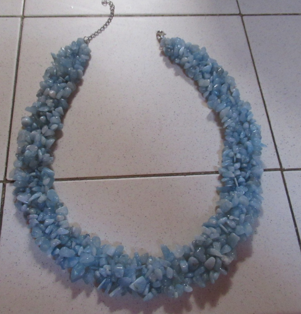 FREE-FORM AQUAMARINE CHIP RHODIUM OVER STERLING SILVER NECKLACE W/2″ EXTENDER