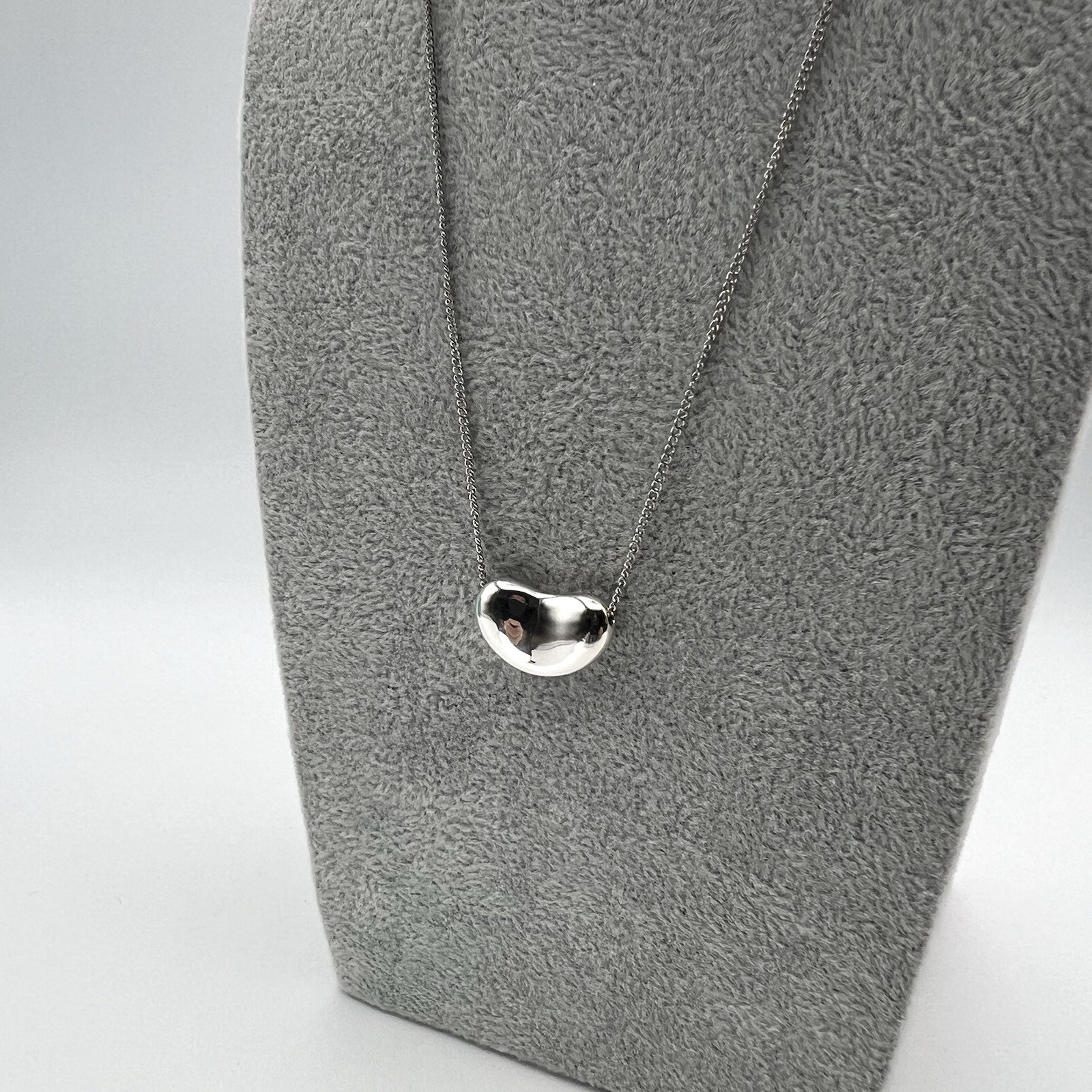 Tiffany & Co. Elsa Peretti Large Bean Pendant Necklace Sterling Silver 925 Box