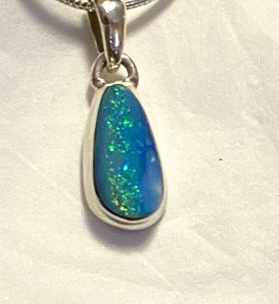 Natural Australian Opal Pendant 7/8” 925 Sterling Silver 🌹