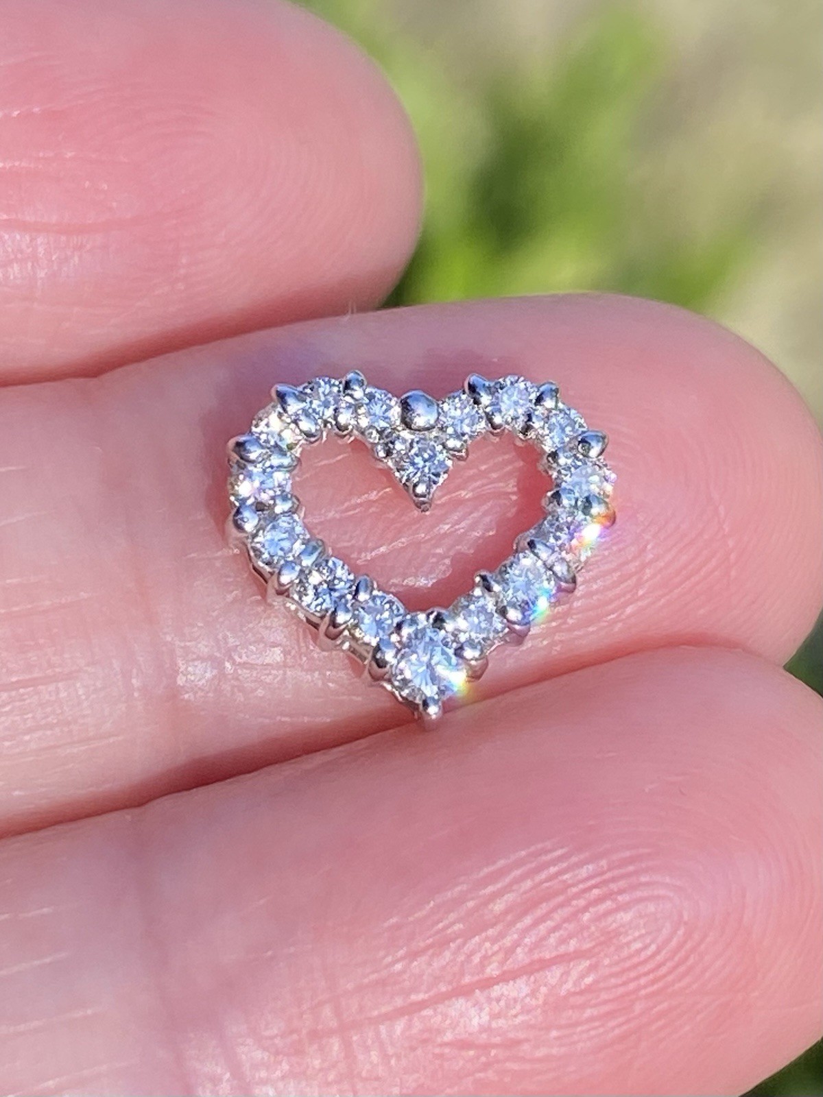 18K White Gold 0.30CTW 100% Natural Quality Diamond Open Heart Pendant