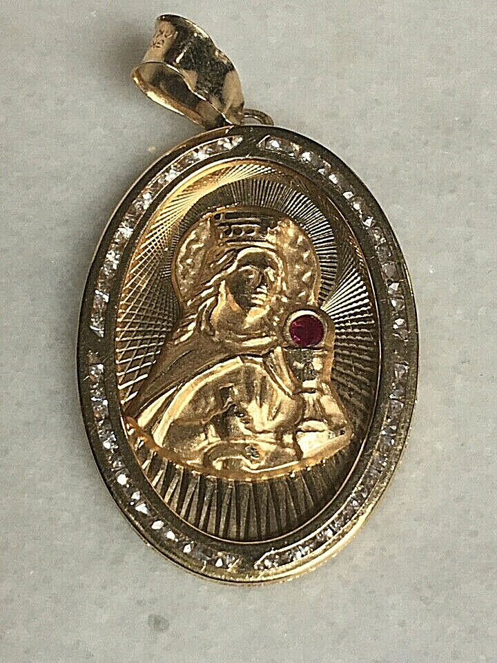 Beautiful Yellow Gold Colorless Beryl & Pink Topaz Madonna Pendant