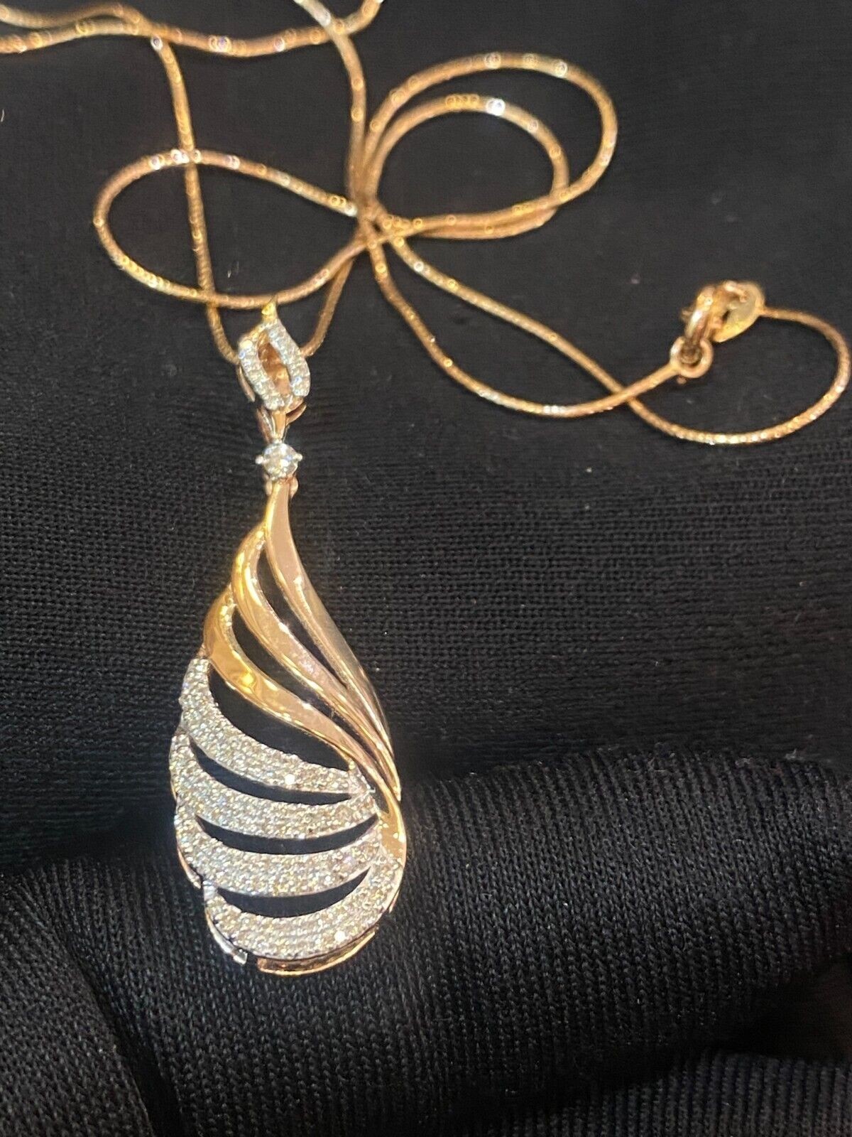 Pave 0.63 TCW Round Brilliant Cut Natural Diamonds Drop Necklace 14K Rose Gold