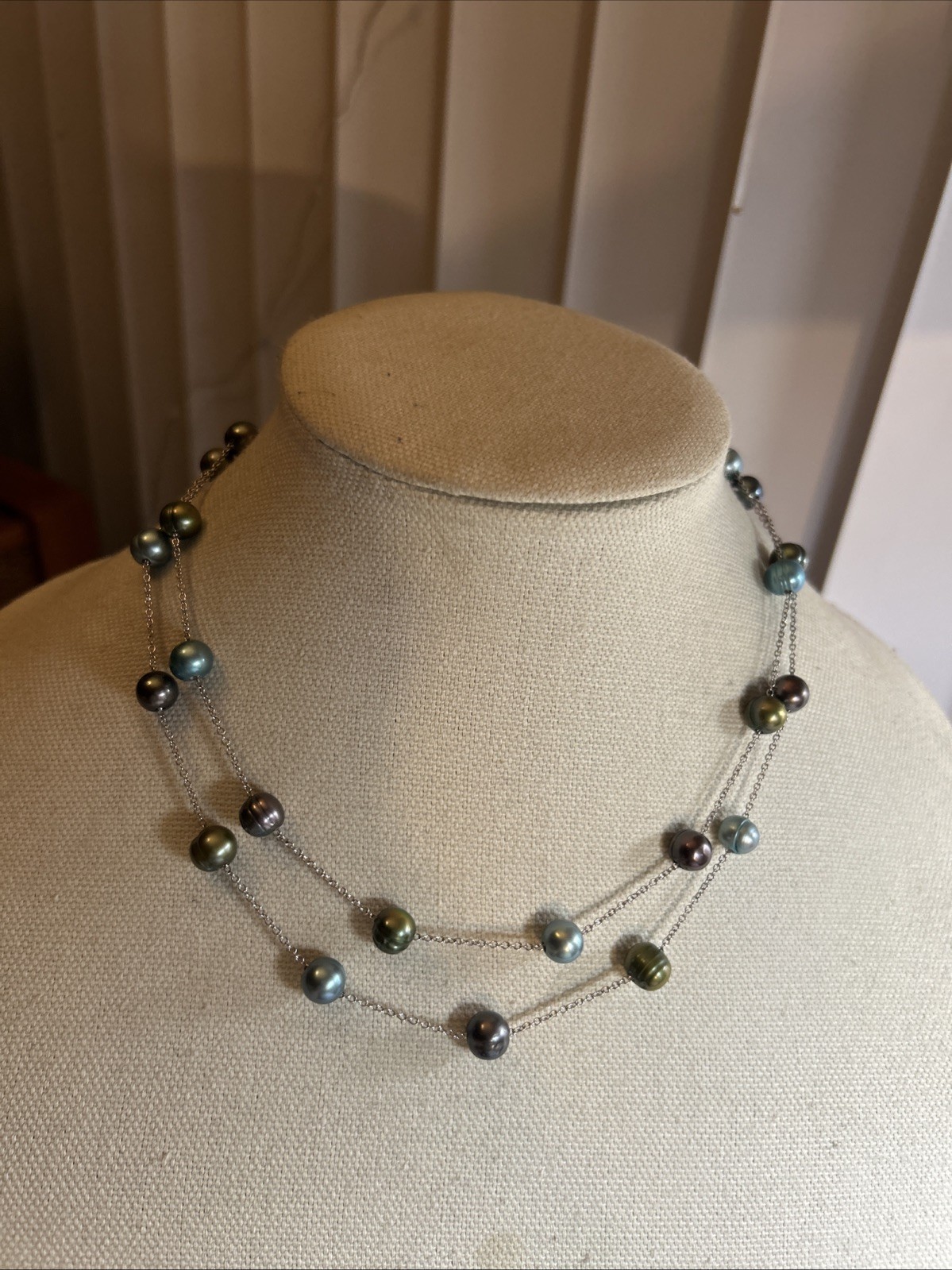 32. HONORA Sterling 925 Peacock Green Blue Pearl Station Necklace 36″, 26.7g