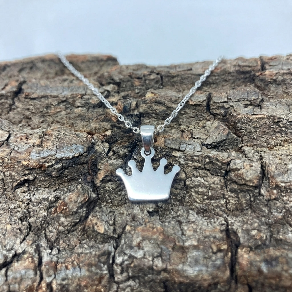 Silver Crown Necklace – Minimalist Queen Charm Pendant for Women and Girls Gift