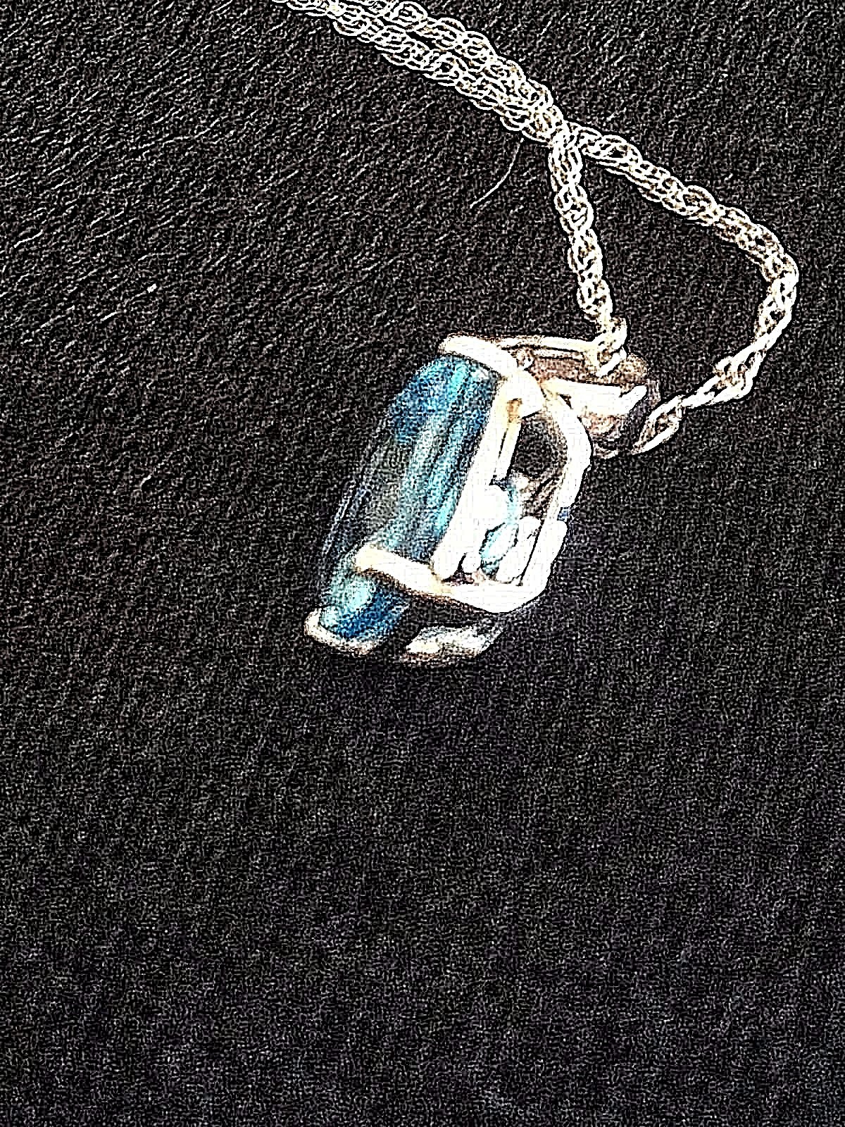 8mm Blue Topaz Necklace in 14K White Gold with 18″ Rope Chain ~ Free Shipping!