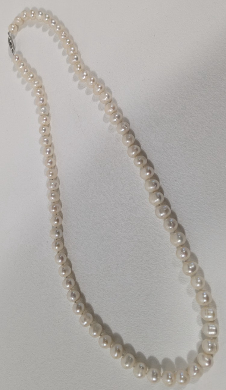 Real Genuine White Shell Pearl Choker Necklace Beads Hook Clasp Jewelry