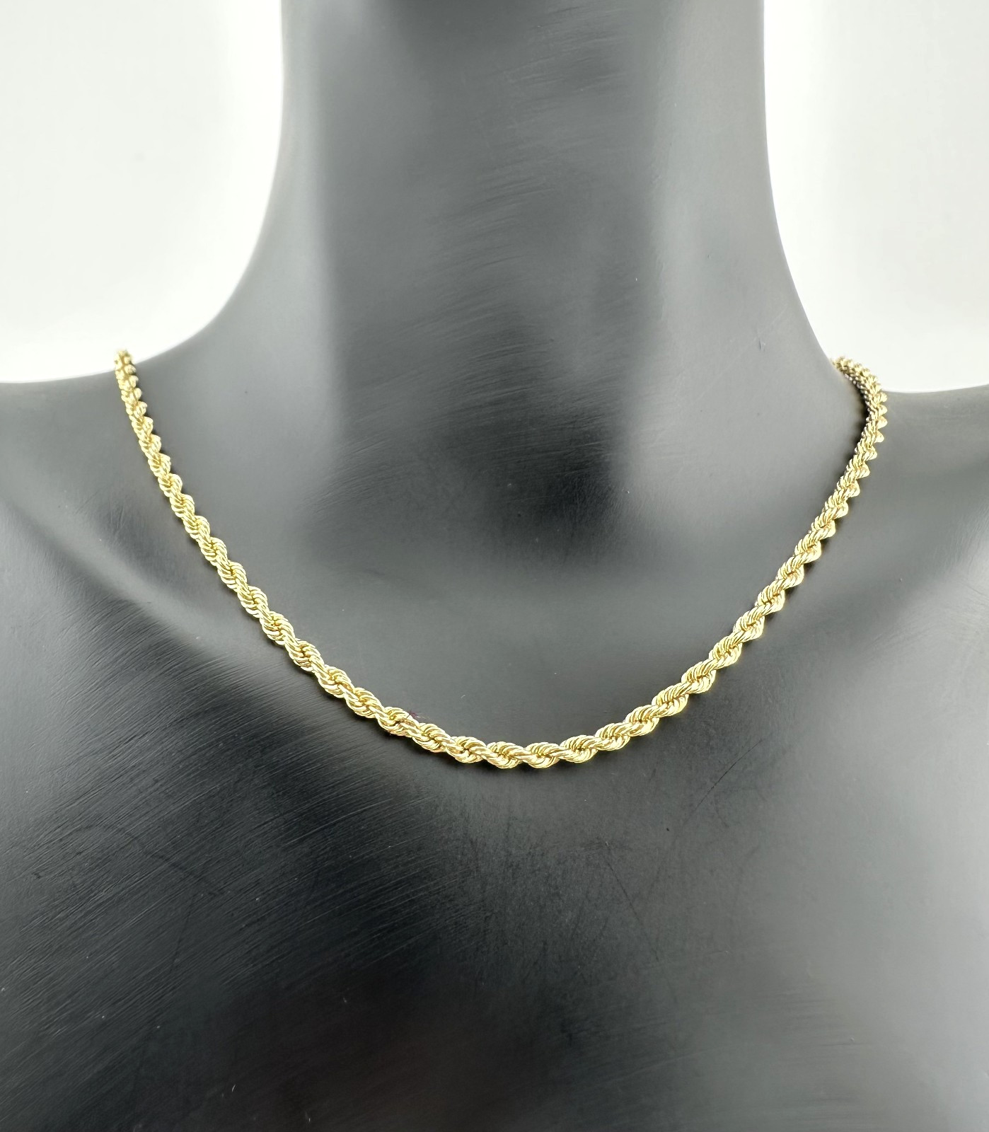 14k Yellow Gold Classic Rope Chain 17″ Necklace