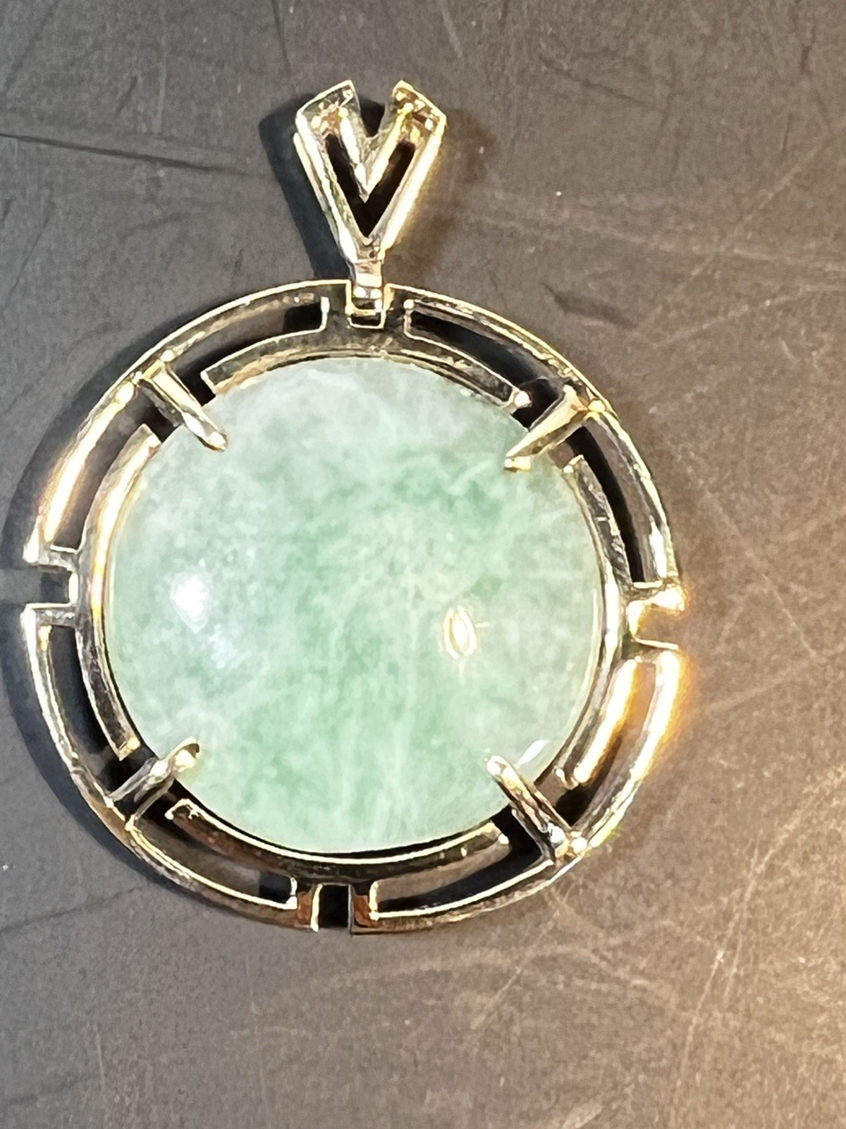 FINE HK 14k Yellow Gold Chinese Green Jade Disc Greek Key Pendant 8.5gr Jewelry