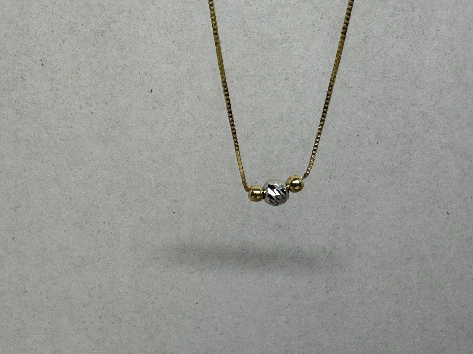 VINTAGE 14k Yellow & White Gold Central Pendant Necklace 1.28g 16″
