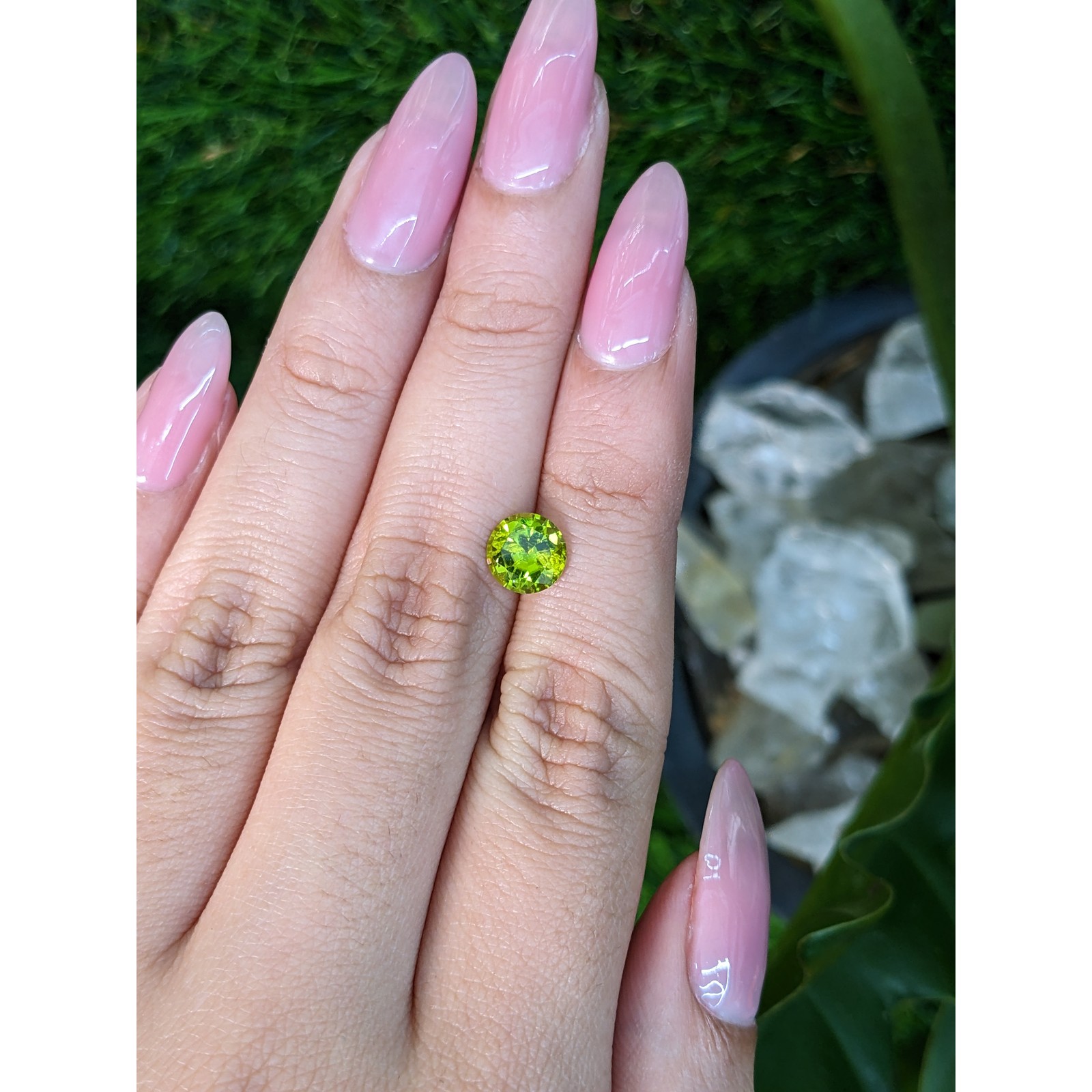 Pakistan Round Green Peridot Platinum 950 Necklace 1.31CT