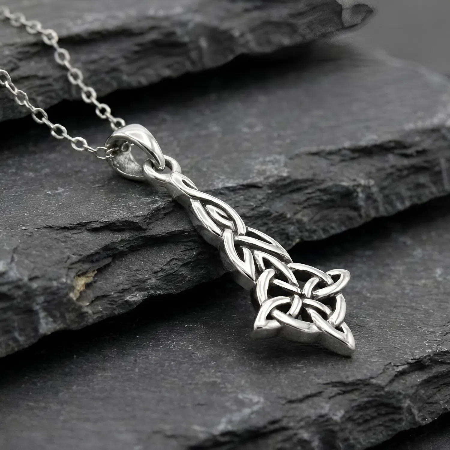 Sterling Silver Celtic Quaternary Witches Knot Pendant – Symbol of Protection