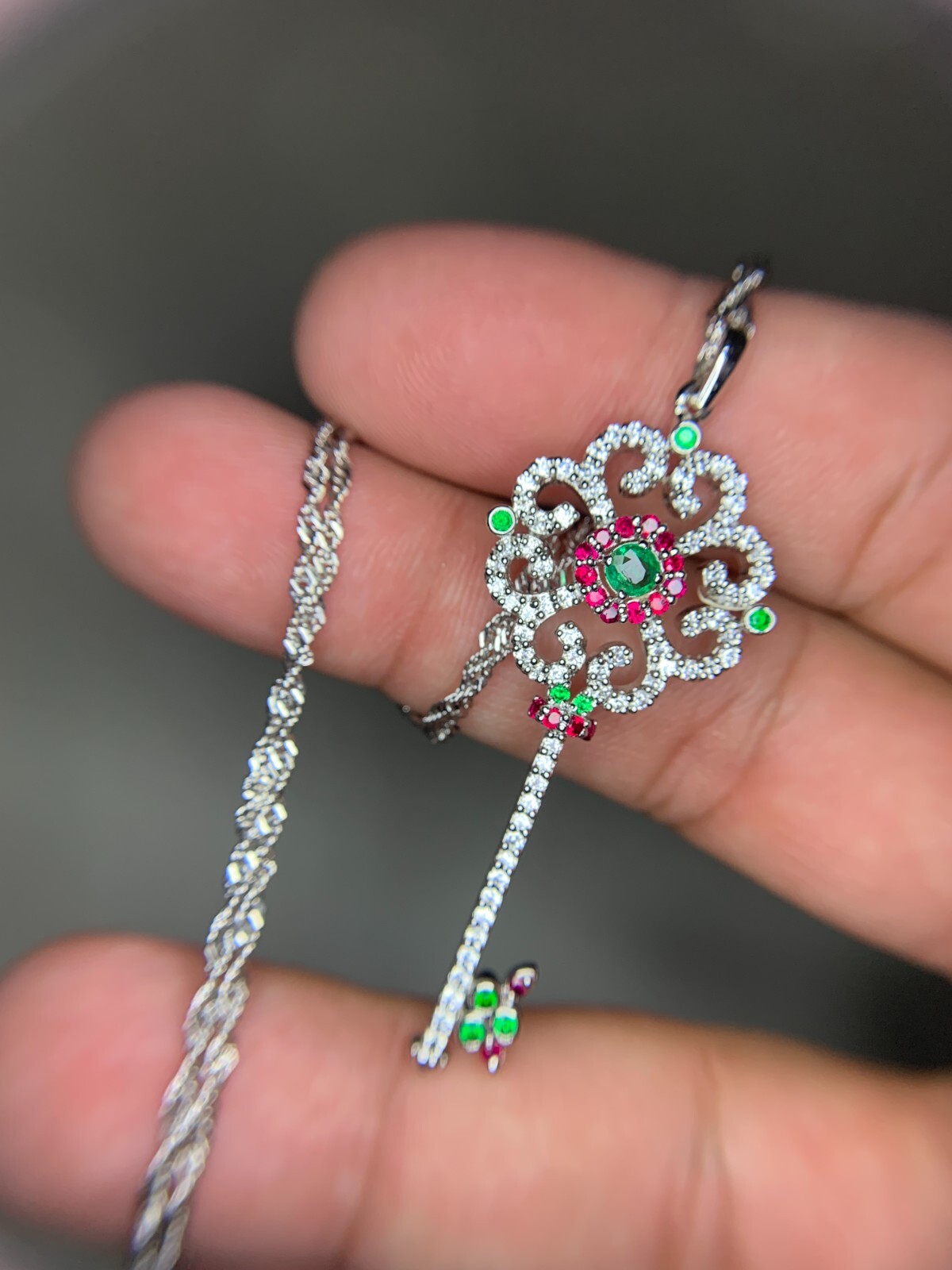 Natural Emerald From Punjshir Aghanistan In Key Necklace In 925 Sterling SIlver