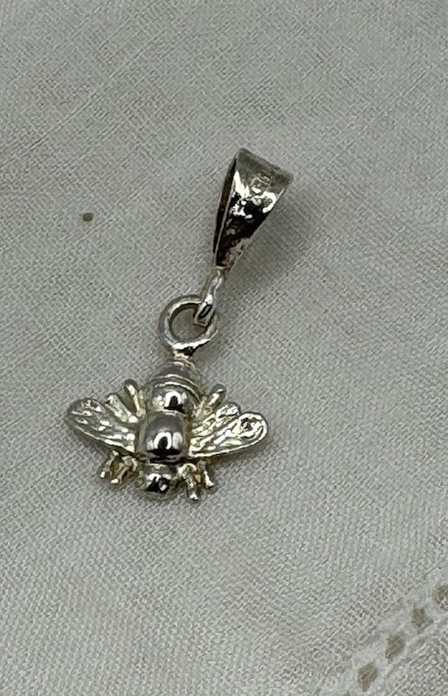 Gorgeous Sterling Silver Small Bumblebee Pendant For Adult & Child Marked
