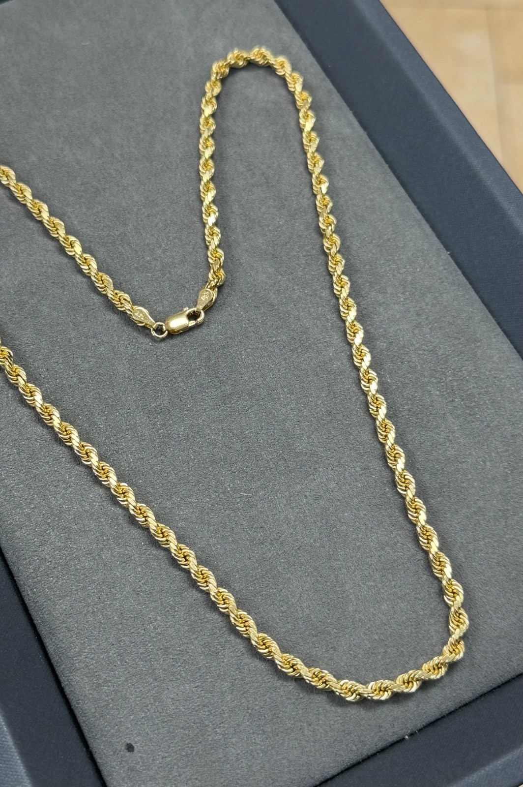 14k Solid Gold Diamond Cut 4mm Rope Chain 20” Inches 26.10 Grams