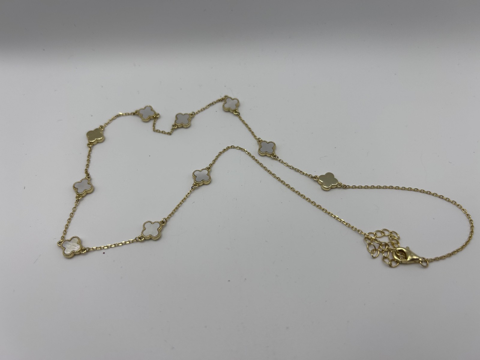 Necklace Gold Tone Clover Station Chain White Bead 18 Inch Luck Fashion Jewelry