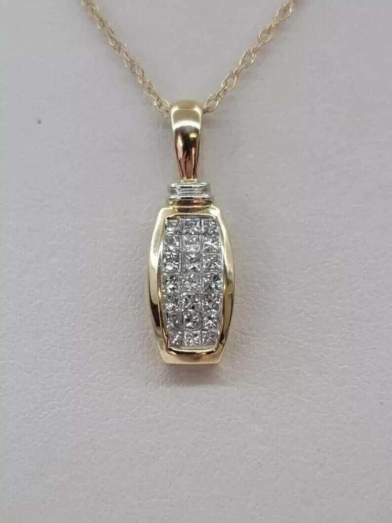 2Ct Princess Cut Lab Created Moissanite Unquie Pendant 14K Yellow Gold Plated