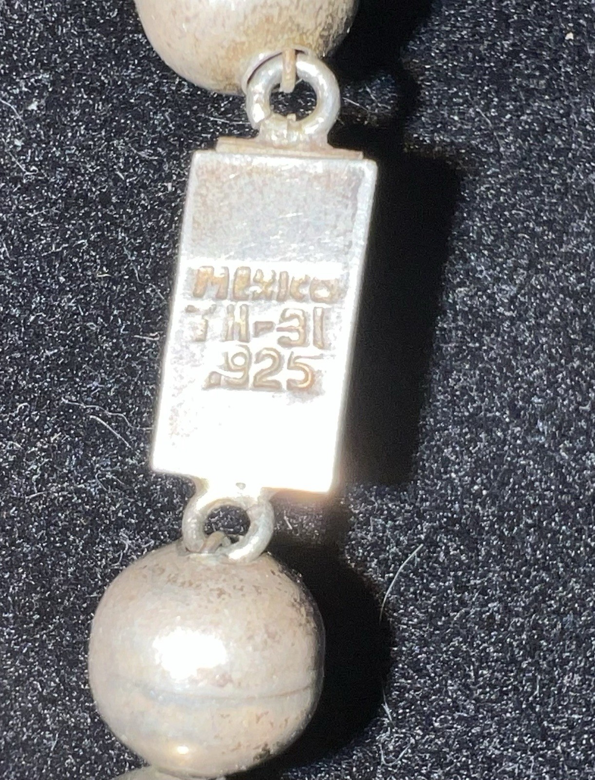 925 Sterling Silver Signed Necklace Mexico TH-31 Chain Box Clasp Navajo Pearl