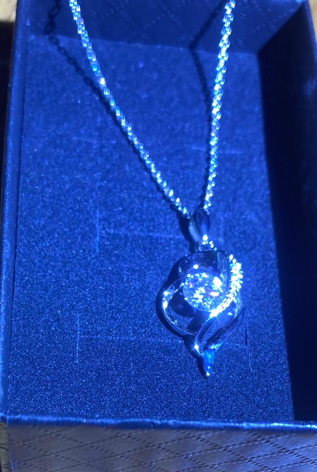 moissanite necklace