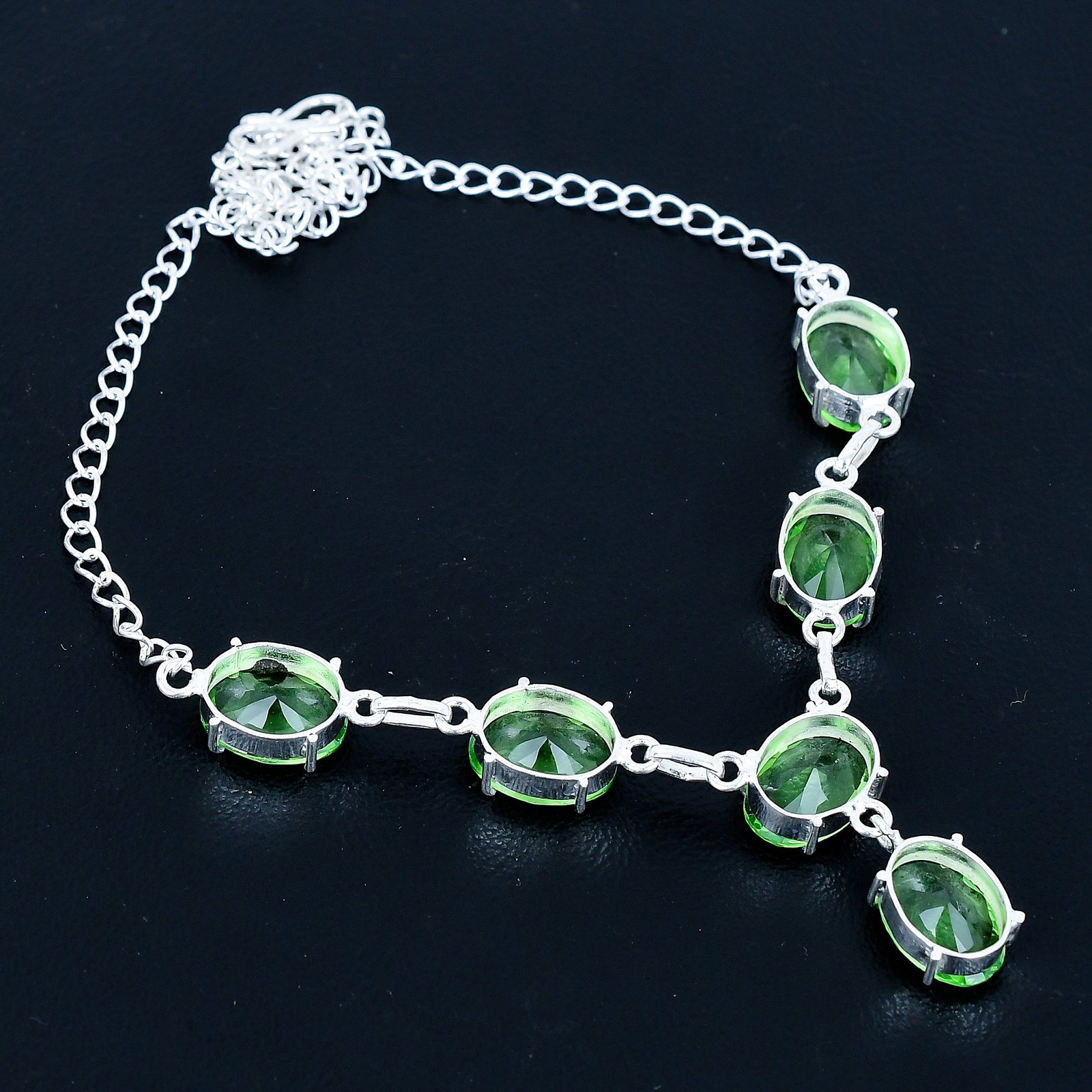 Tsavorite 925 Sterling Silver Oval Gemstone Decent Jewelry Necklace 18″ AAB 1450