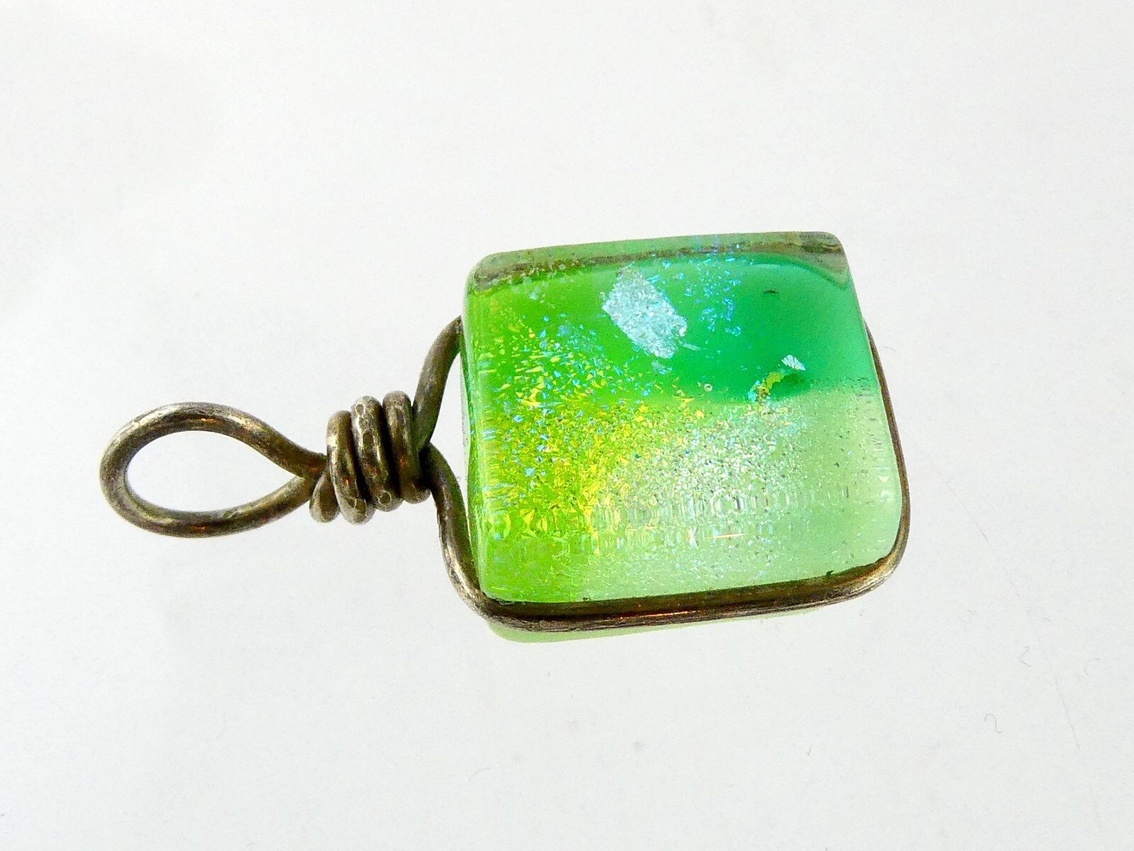 Unmarked Sterling Silver Green Dichroic Glass Wire Wrapped Pendant 8.8g 1 3/8 In