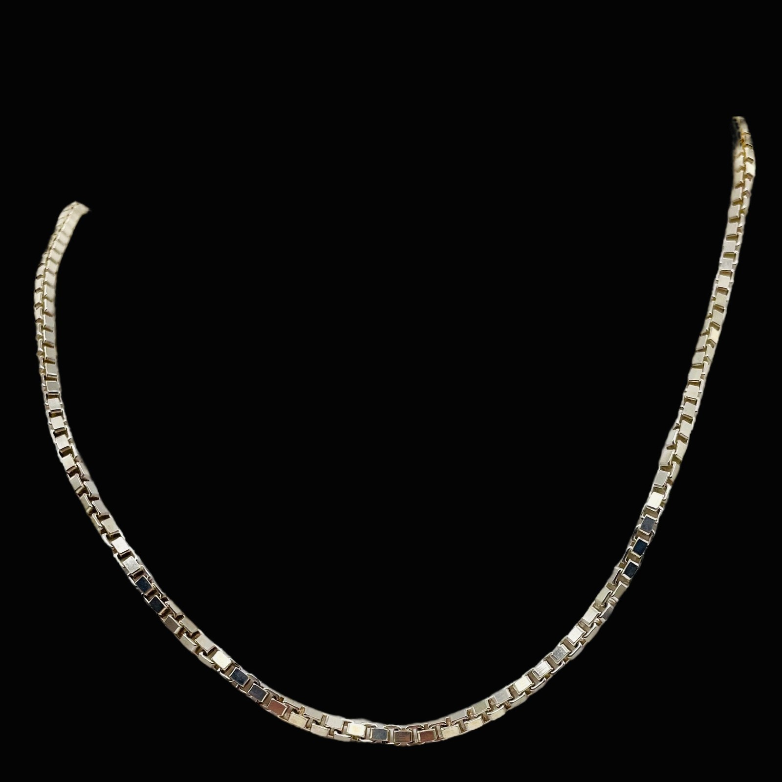 Italian Sterling Silver Box Chain Necklace | 16″ | 2mm |11.5G | 1 Necklace |