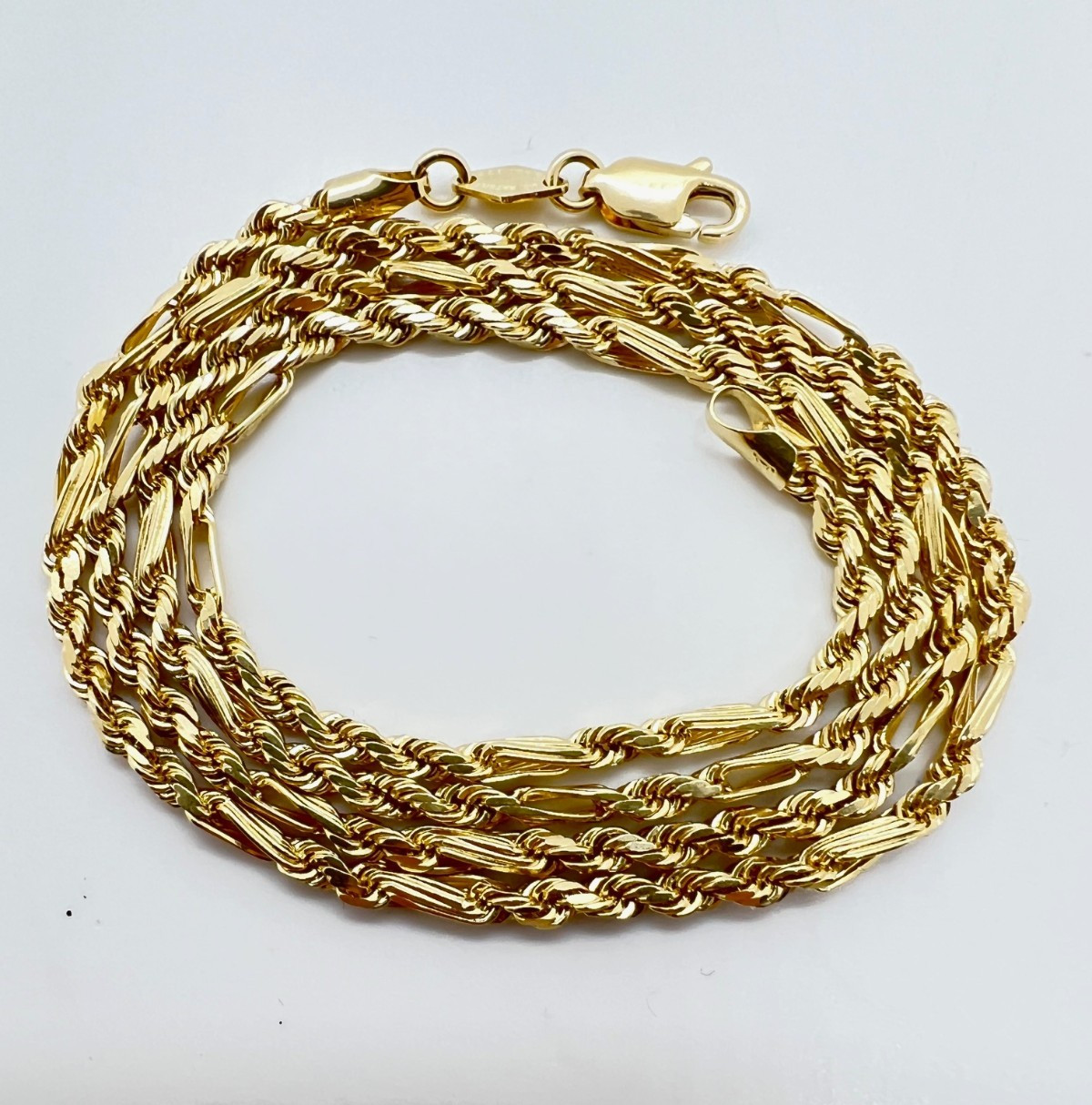 14kt Yellow Gold Unique High End 20″ Chain Dual Design Links