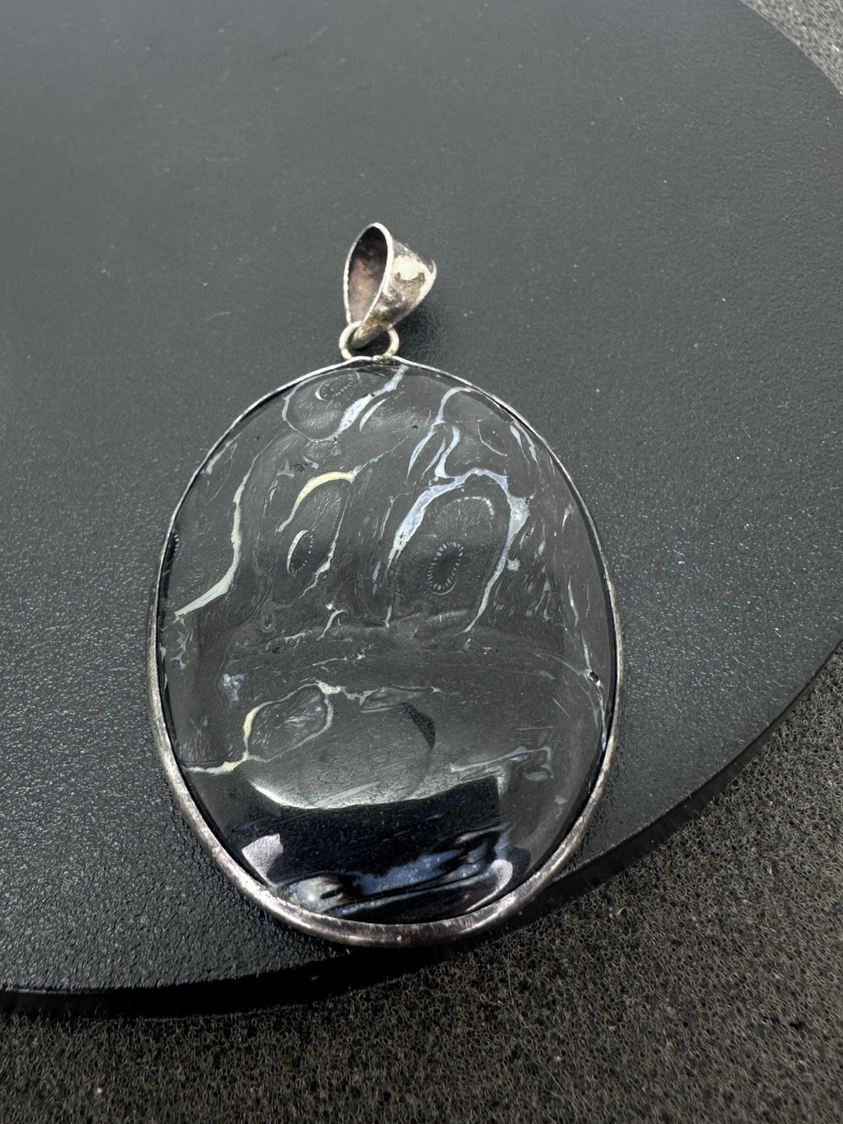 Sterling Silver Unknown Black Stone? Pendant Nice Large Flat Pendant