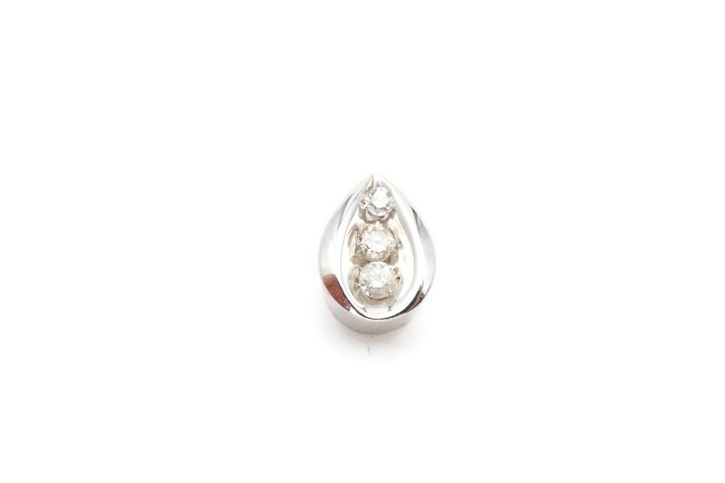 10k White Gold Diamond Teardrop Pendant 0.20 CTW