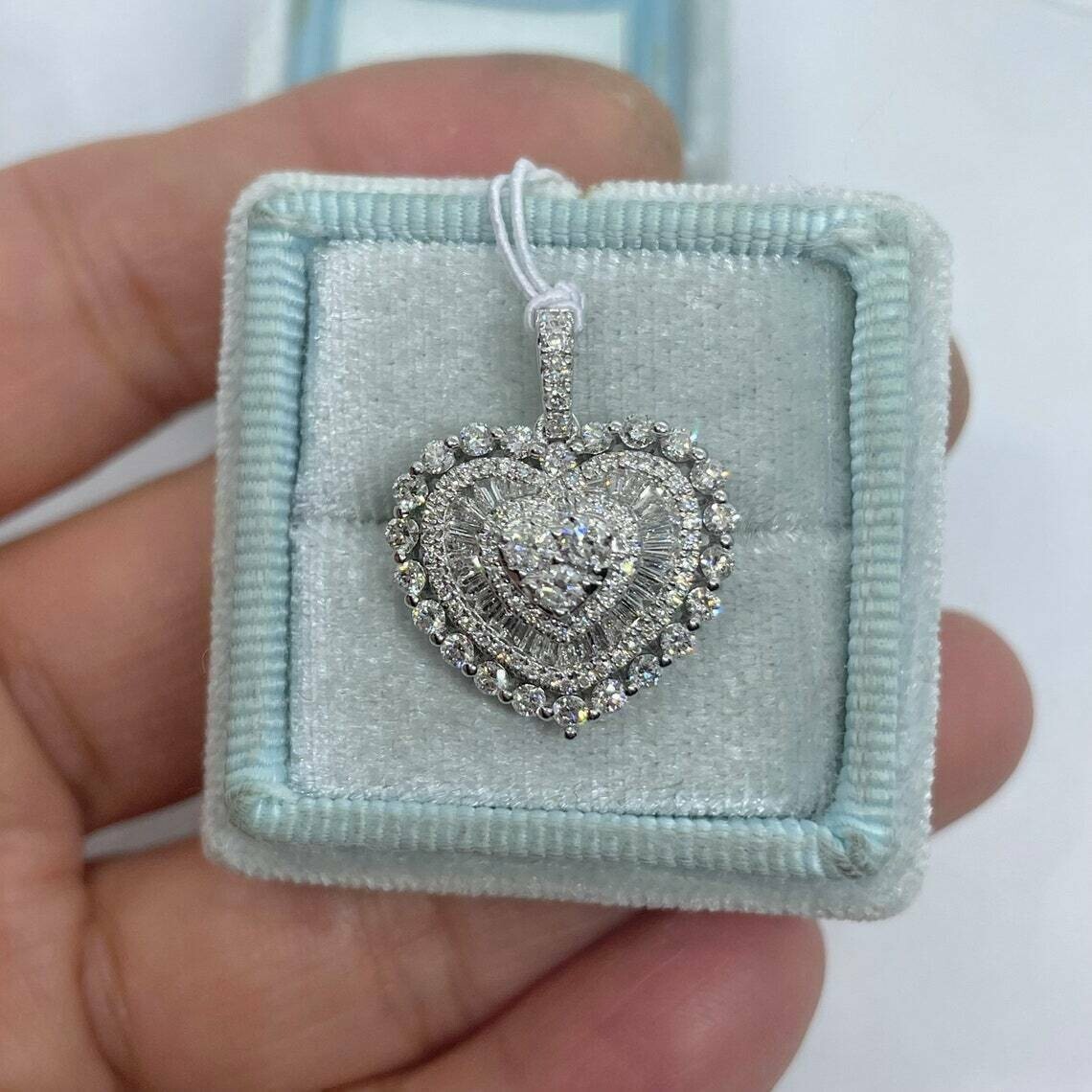 2Ct Round Cut VVS1/D Diamond Heart Pendant 14K White Gold Finish 18″ Free Chain